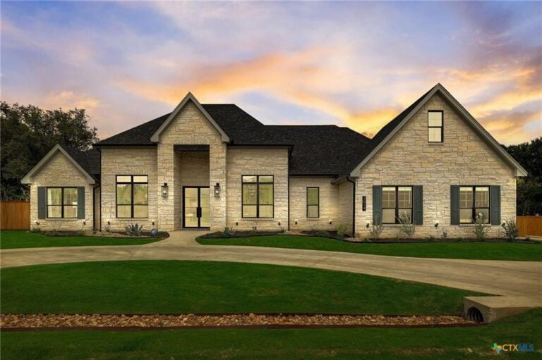 Salado Homes neighborhood homes, Salado TX