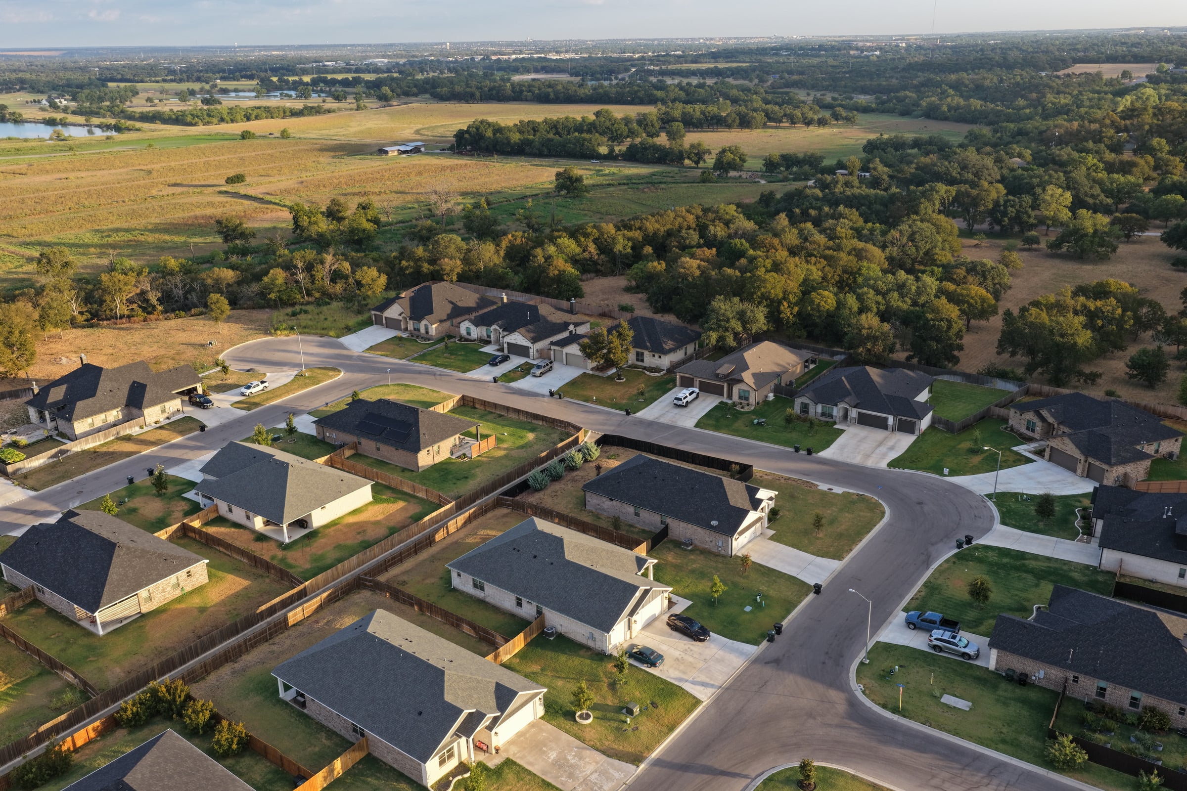 Bella Terra — Carothers homes at the wooded edge