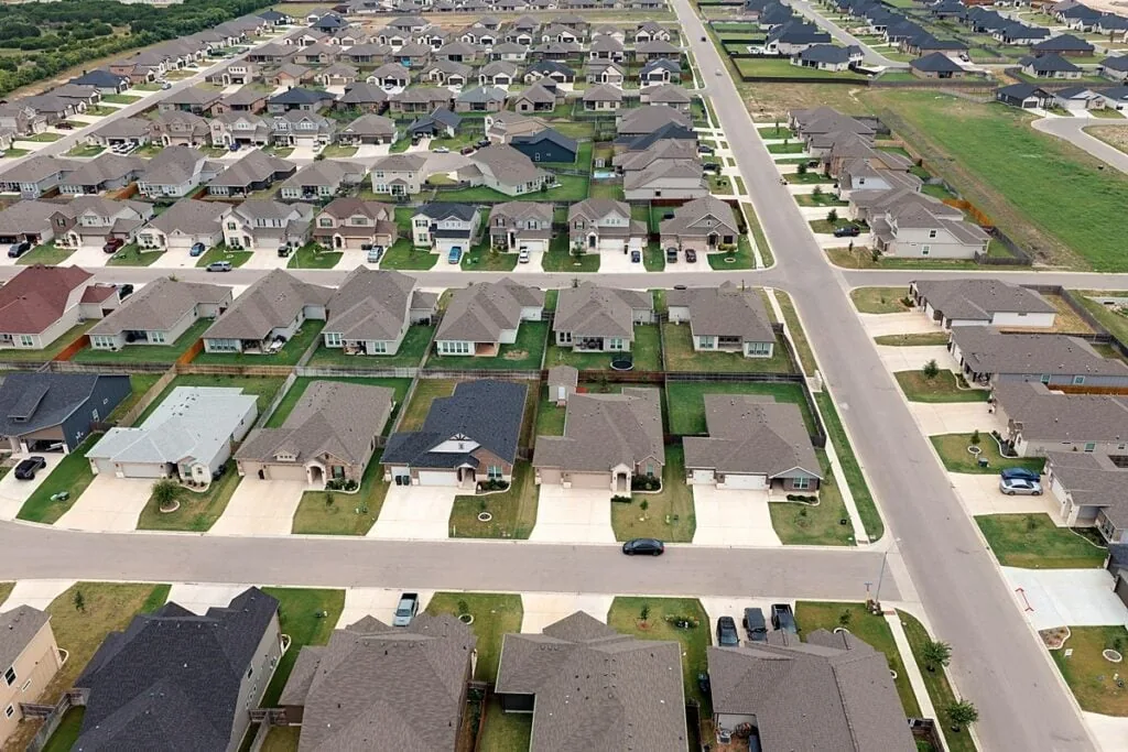 Mesa Ridge streets and homes in Temple, Texas